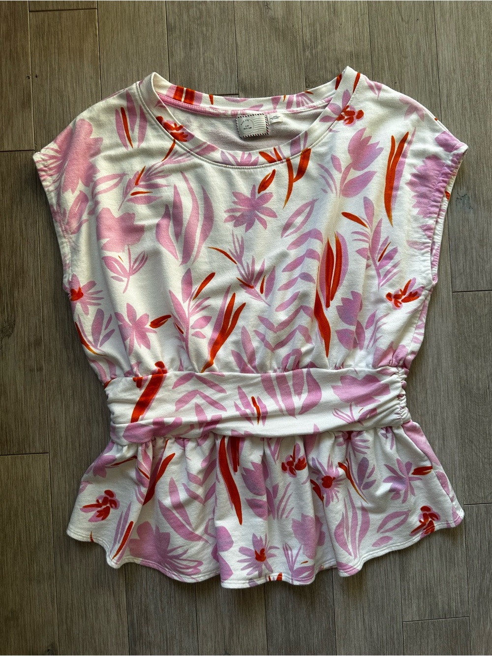 Postmark‎ Anthropologie Pink & Red Floral Peplum Top Size Medium